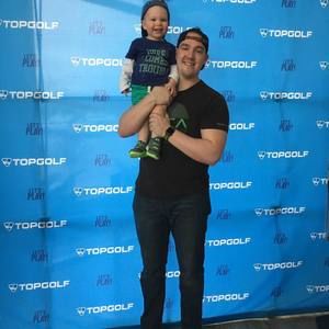 Meet your Posher, Zachary